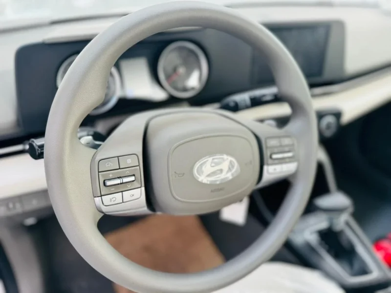 Hyundai Accent HYUNDAI ACCENT 1.5L 4 Cylinders Engine Petrol 2026 White