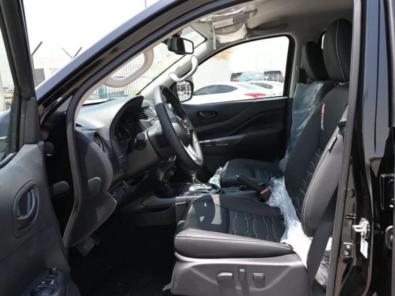 2025 Nissan Navara NISSAN NAVARA 2.5L DIESEL PRO4X 4X4 BLACK DC