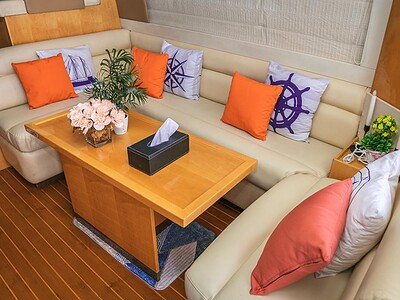 Majesty Yacht 44 FT Dubai UAE