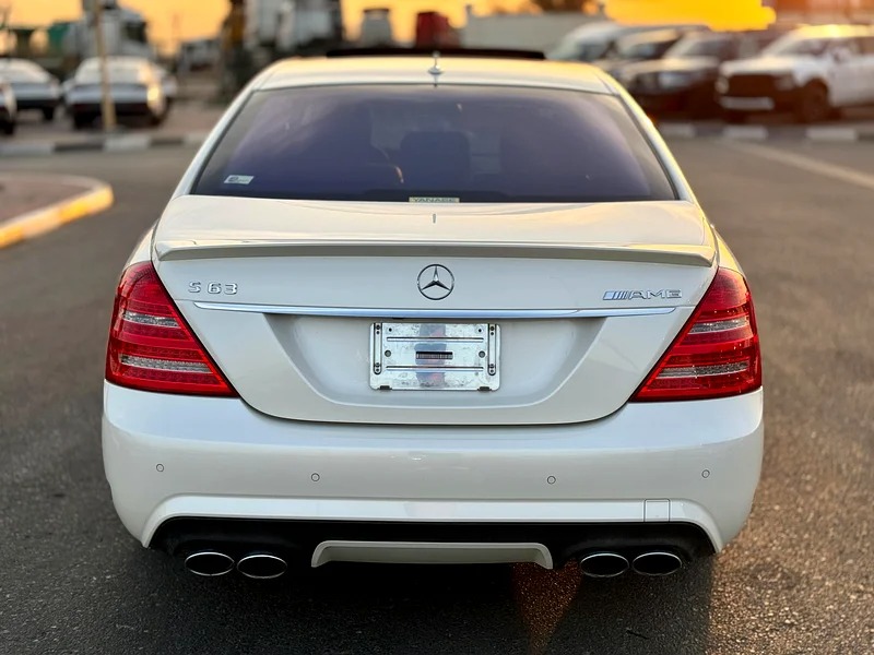 2010 Mercedes-Benz S-Class S 63 AMG White Black in Perfect Condition