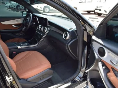 2021 Mercedes-Benz GLC 300 2.0L 4 Cylinder Petrol Automatic Black Tan