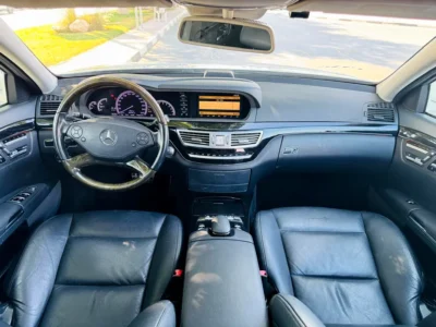 2012 Mercedes-Benz S-Class S 350 Neat and Clean Car White Black