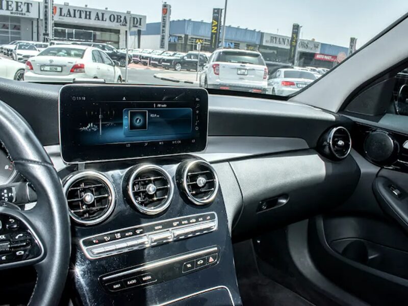 2020 Mercedes-Benz C-Class C200 Very Good Condition White Black