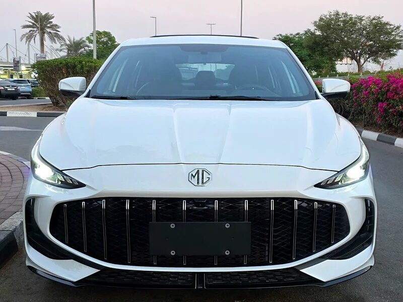 2025 MG MG5 Other Full option 2025 Zero km 1.5 Turbo White Black