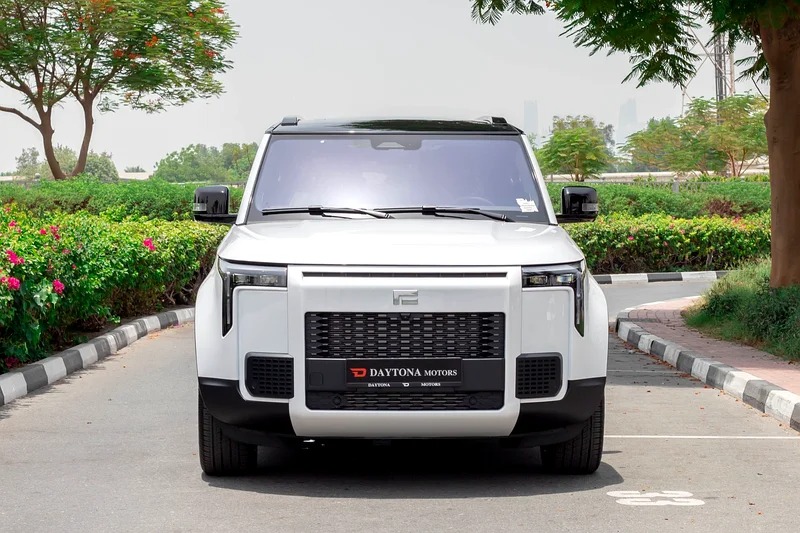 2025 Rox 01 1.5L PLUG-IN HYBRID VIP White Orange