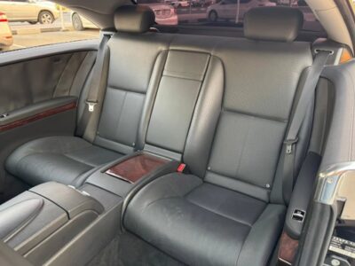 Mercedes Benz CL550 4.6-liter twin-turbocharged V8 2012 Black