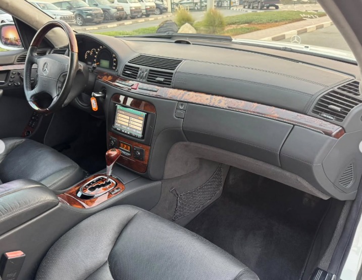2003 MERCEDES BENZ S 600 L V12 AUCTION GRADE 4/B Black White