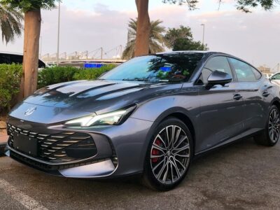 2025 MG MG 7 4-Cylinder Engine Other Grey Green