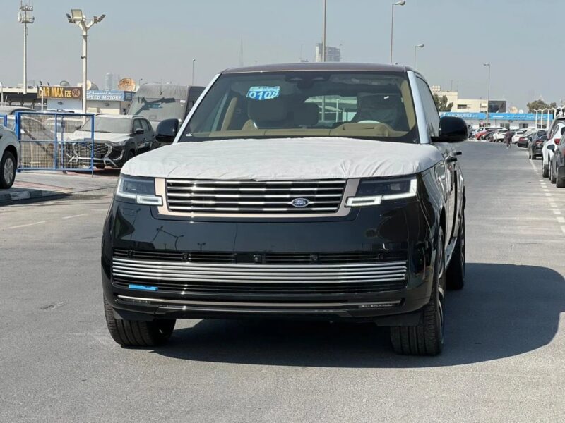 2025 Land Rover Range Rover RANGE ROVER SV Black Tan AWD