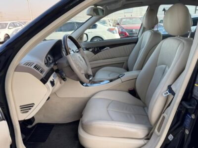 Mercedes Benz E320 3.2-liter V6 Petrol Engine 2004 Black Beige