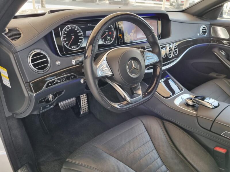 2015 Mercedes-Benz S 550 4.7L twin-turbo V8 Engine White