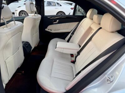 2014 Mercedes-Benz E 400 3.0-litre 6-Cylinder Engine Silver Beige