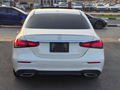 2022 Mercedes-Benz E350 2.0L inline 4 Cylinder Engine White Beige