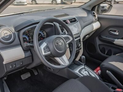 Toyota Rush Toyota Rush 1.5L Petrol Automatic MY2023 Bronze Black