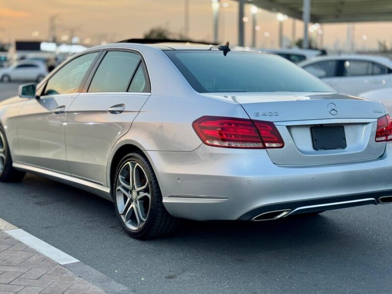 2014 Mercedes-Benz E 400 3.0-litre 6-Cylinder Engine Silver Beige