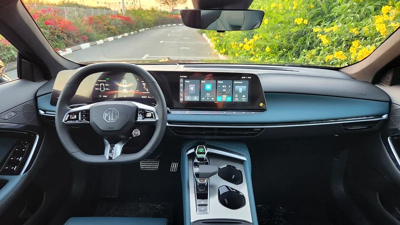 2025 MG MG 7 4-Cylinder Engine Other Grey Green