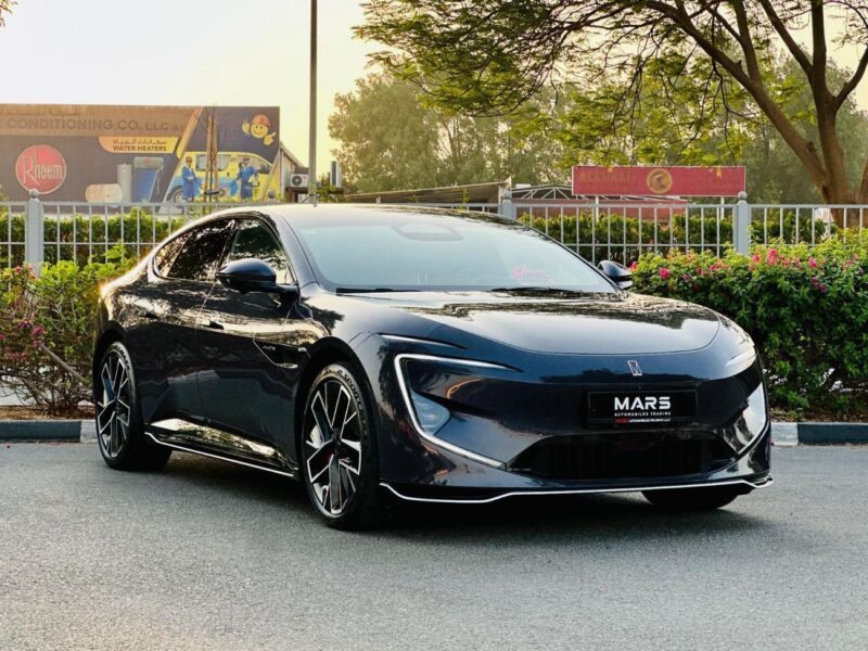 2023 Used Avatr 12 Preformance AWD 94.53 kWh Purple White