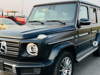 2019 MERCEDES BENZ G 550 4.0L biturbo V8 FULL OPTION Black Red
