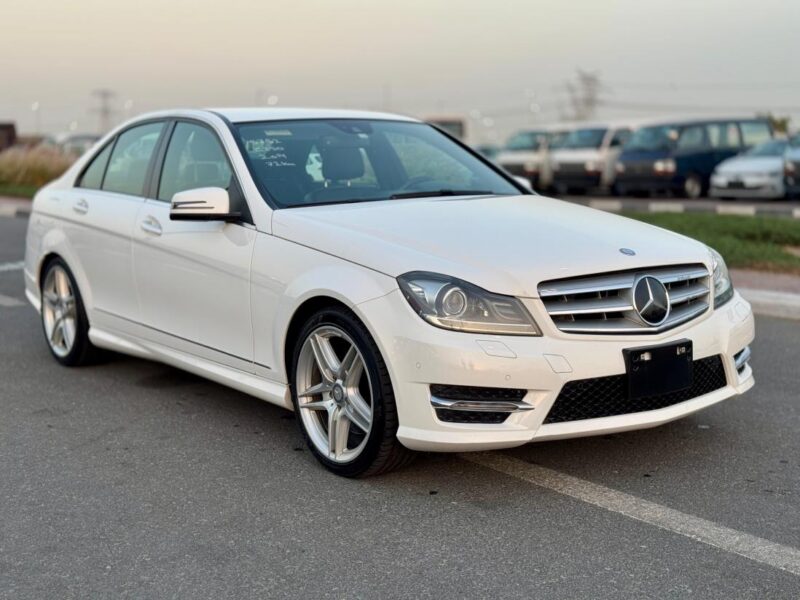 2014 Mercedes-Benz C300 V6 engine 3.5-liter White Grey