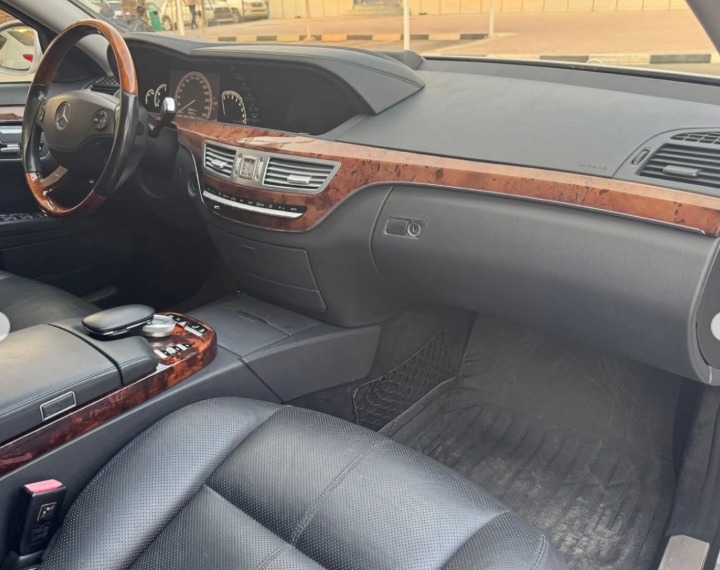 2008 MERCEDES BENZ S 550 Body Kit S63 AMG V8 AUCTION GRADE 4.5/B Silver