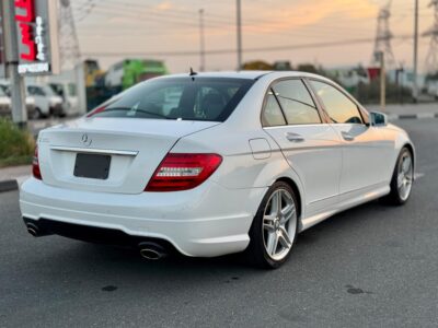 2014 Mercedes-Benz C300 V6 engine 3.5-liter White Grey