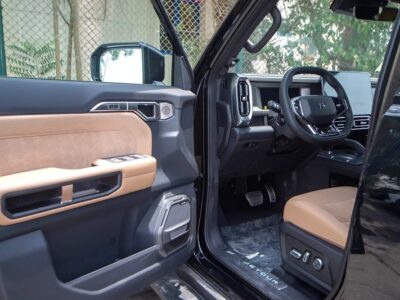 2025 Jetour T2 2.0L 4WD TRIFLE EDITION Black Tan