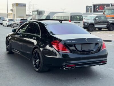 2015 MERCEDES BENZ S 63 AMG V8 AUCTION GRADE 4/B Black