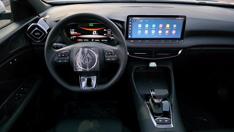 2025 MG MG5 Other Full option 2025 Zero km 1.5 Turbo White Black