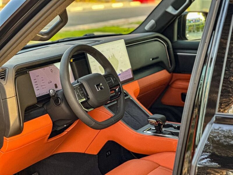 ROX 01 VIP 2025 Rox 011.5L Hybrid Plug-In Black Orange