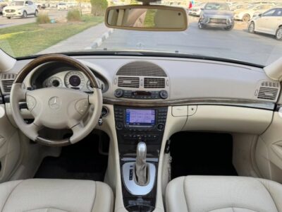 Mercedes Benz E320 3.2-liter V6 Petrol Engine 2004 Black Beige