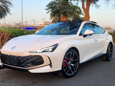 2024 MG MG7 Elegance 1.5 Turbo Full option 4-Cylinders Engine White Green