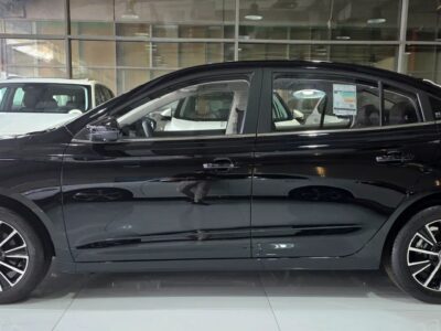 2025 MG MG5 Other 4-Cylinder Engine Full Option Black Sedan