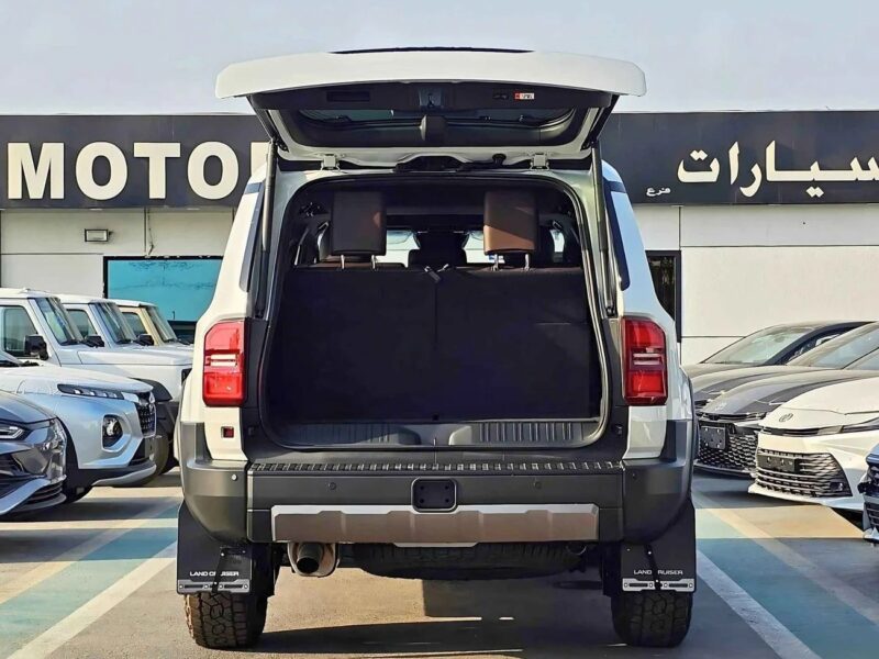 Toyota Prado ADVENTURE TURBO 2.8L V4 DIESEL HIGH OPTION White Tan