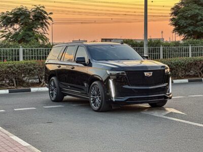 Cadillac Escalade Sport Platinum 6.2L 4WD 2023 Cadillac Escalade Black