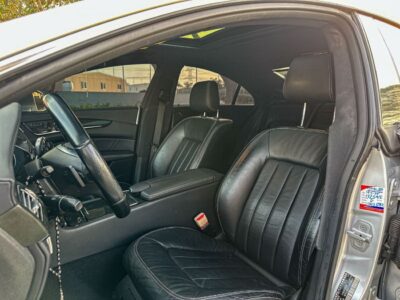 Mercedes-Benz CLS 550 2012 Mercedes-Benz CLS 550 RWD Silver