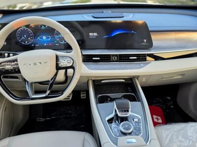 2024 Chery Tiggo 8 Pro Max 2.0T Luxury Green Beige GCC Specs