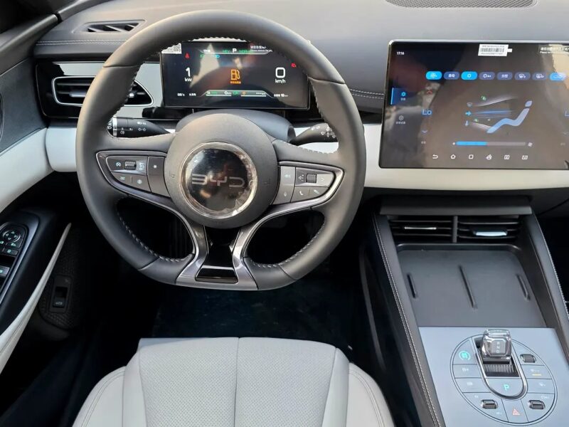 2025 BYD Seal 06 Mid Hybrid 4 Cylinder Engine Beige White