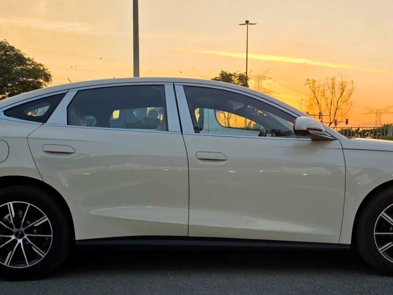 2025 BYD Seal 06 Mid Hybrid 4 Cylinder Engine Beige White