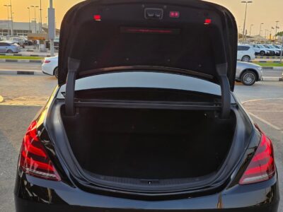 2018 Mercedes-Benz S450 3.0-liter twin-turbocharged V6 engine Black