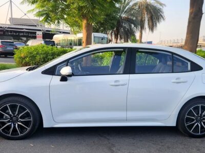 2025 Toyota Corolla Other Corolla 1.8 Hybrid 4 Cylinder White Grey