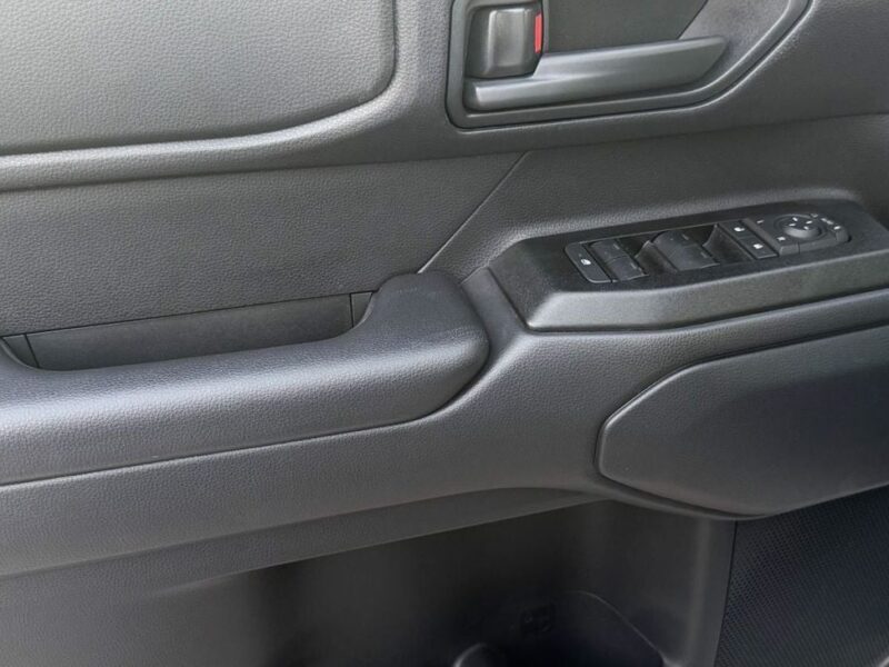 Toyota Prado Toyota Land Cruiser Prado 2025 2.4L 4WD White Black