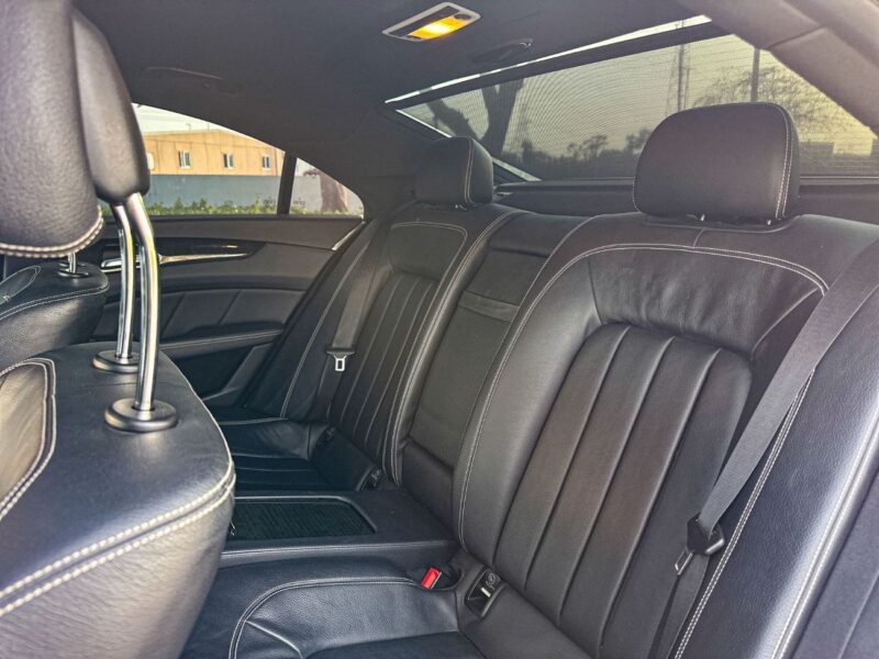 Mercedes-Benz CLS 550 2012 Mercedes-Benz CLS 550 RWD Silver