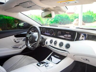 2015 Mercedes-Benz S-Class S 63 4Matic 8 Cylinders Engine Silver White