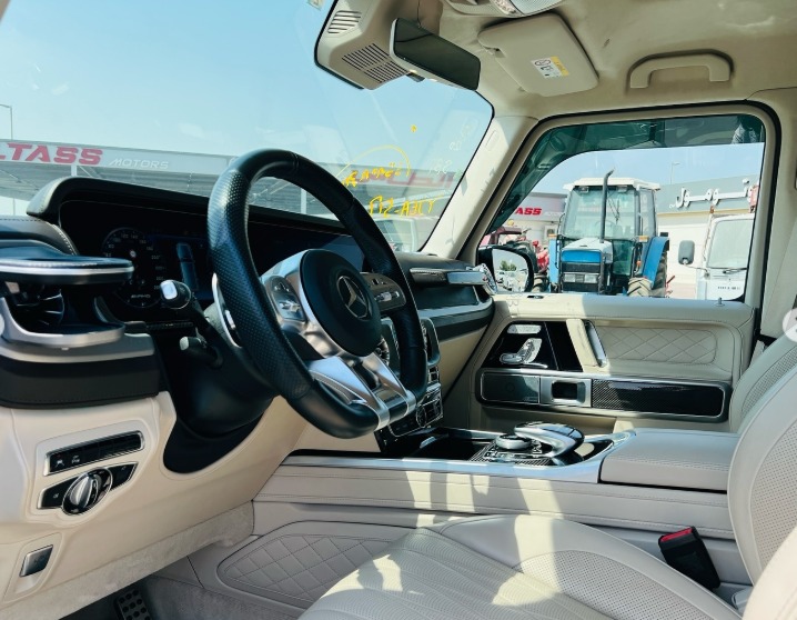 2019 MERCEDES BENZ G 63 Matte Black-Beige FULL OPTION