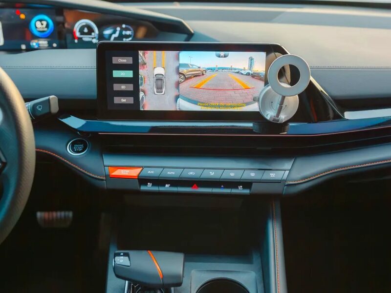 2025 Changan Uni-V Sport 2.0L Full Option White Black