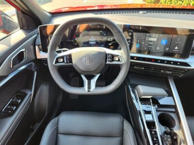 2024 MG One COM Mid Option SUV Orange Black GCC Specs