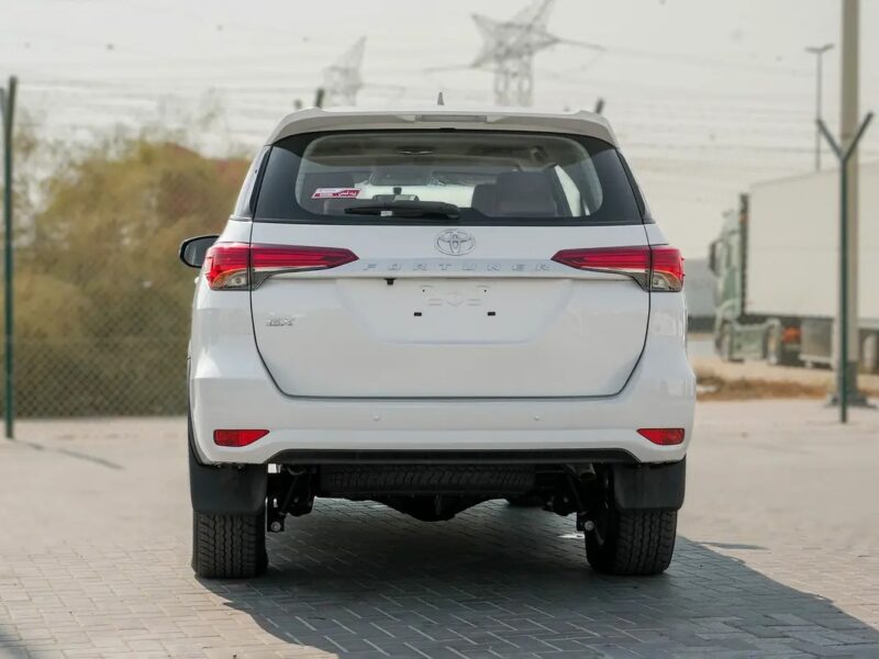 2025 Toyota Fortuner Other 4 Cylinder Engine White Tan