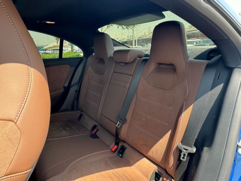 Mercedes-Benz CLA 200 2024 Mercedes-Benz CLA 200 1.6T Blue Tan