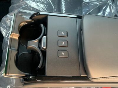 2023 Toyota Crown 2.5 L Inline‑4 Hybrid e‑CVT AWD White