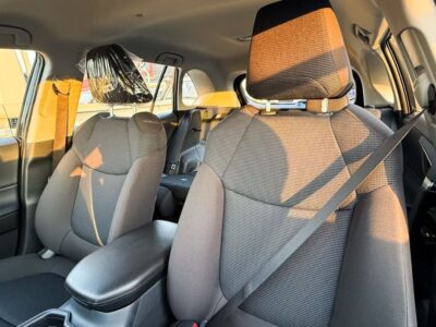 2025 Toyota RAV 4 2.0L Inline Cylinder Front Wheel Drive Black